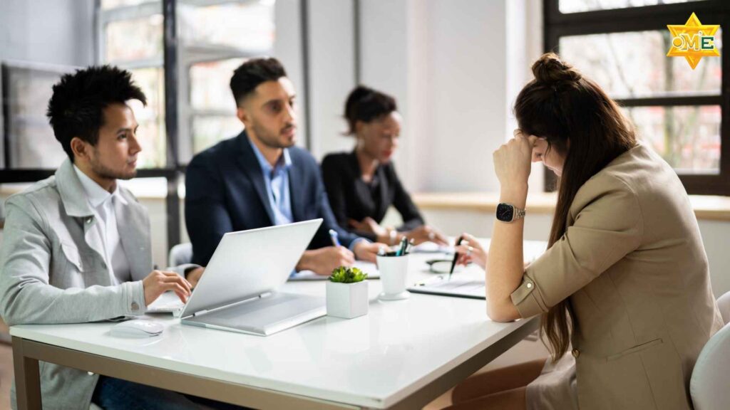 Cạm bẫy tâm lý FOMO trong cuộc sống hiện đại – nỗi sợ bị bỏ lỡ khiến con người đánh mất cân bằng