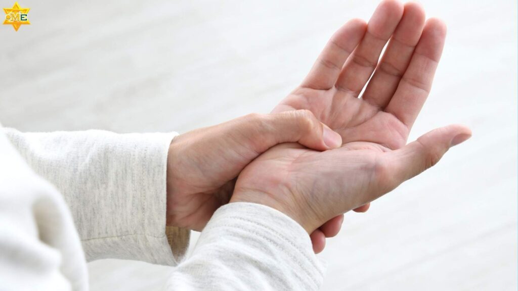 Vì sao bạn thường xuyên bị tê bì