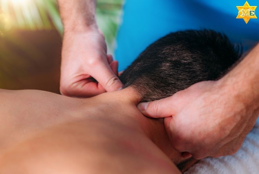 Cách trị bệnh tụt huyết áp bằng bấm huyệt và xoa bóp