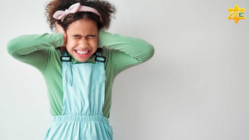 Dấu hiệu nhạy cảm giác quan ở trẻ