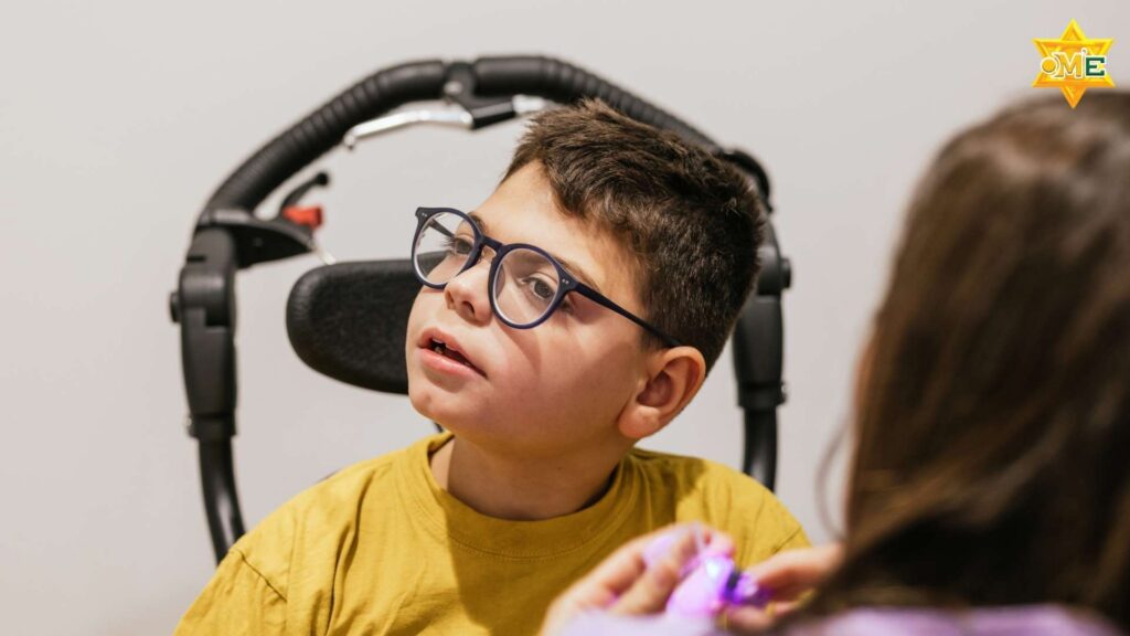 Can thiệp chậm phát triển trí tuệ cho trẻ