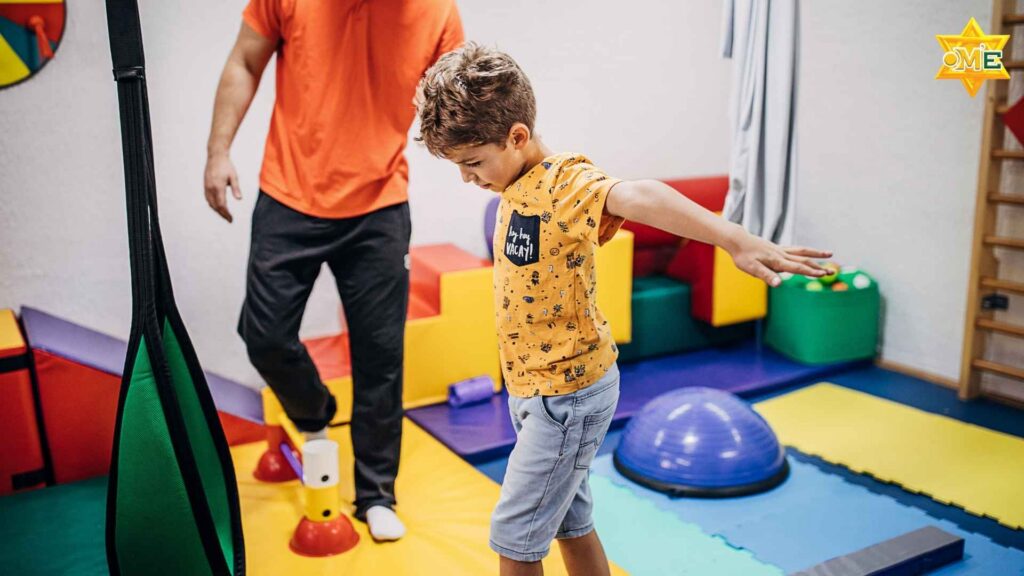 Phản ứng bất thường với kích thích giác quan