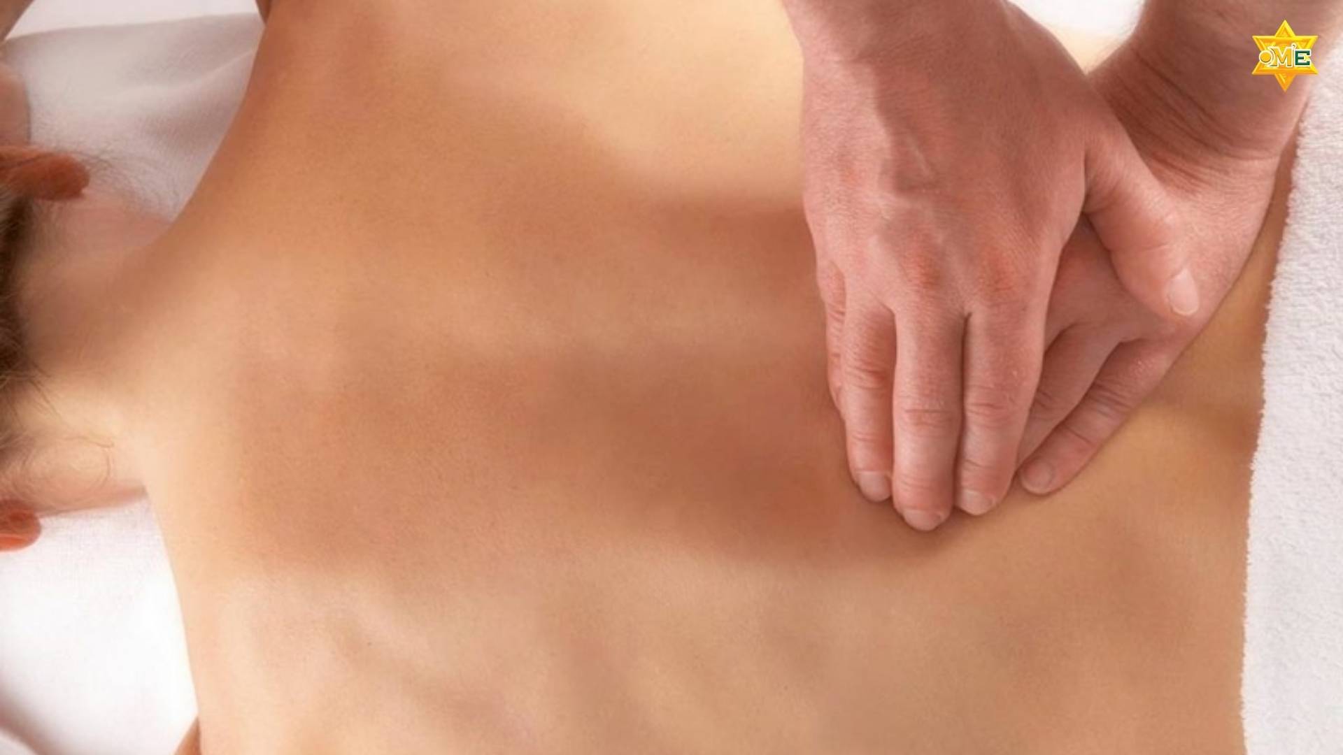 Hướng Dẫn Đấm Lưng Bấm Huyệt Chuẩn