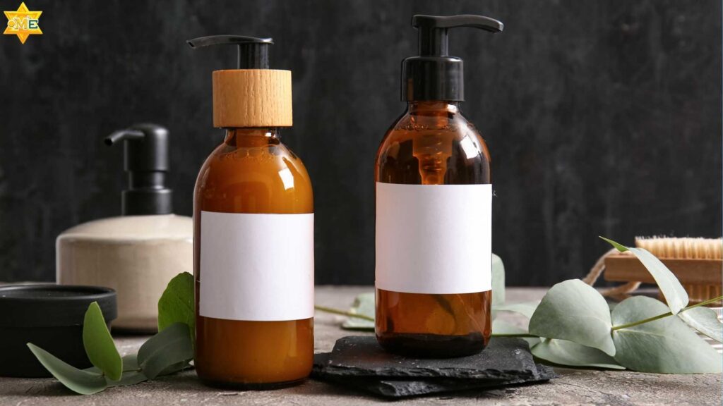 Chọn dầu gội trước khi bắt đầu một buổi gội đầu massage