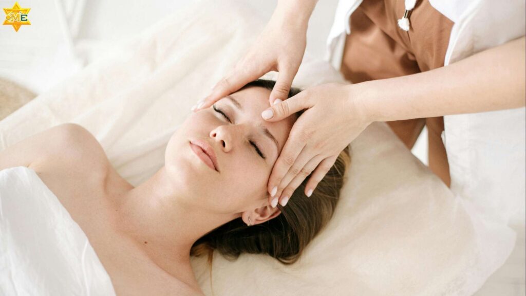 Bạn sẽ học gì trong một khóa học massage mặt chuyên nghiệp