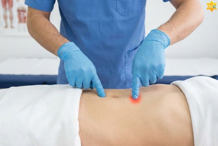 Cách tác động lên huyệt Trung Cực để trị bệnh