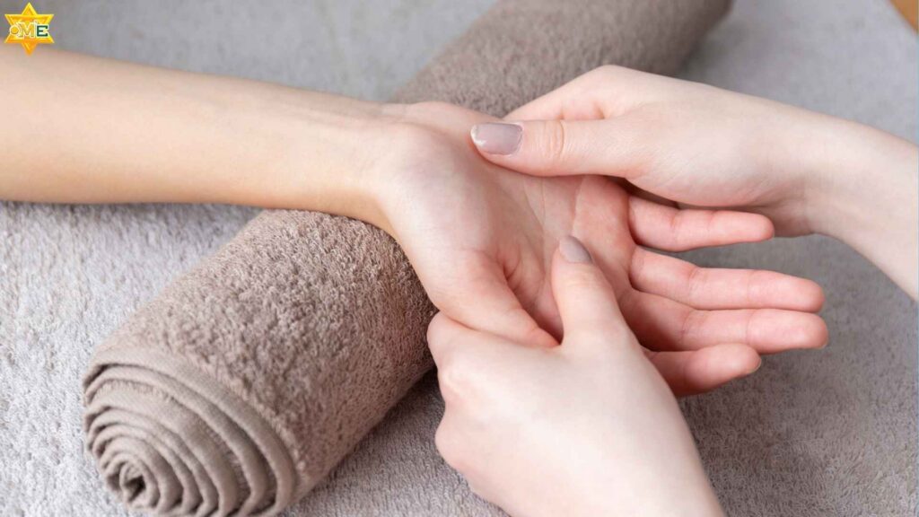 Lợi ích của việc massage bàn tay