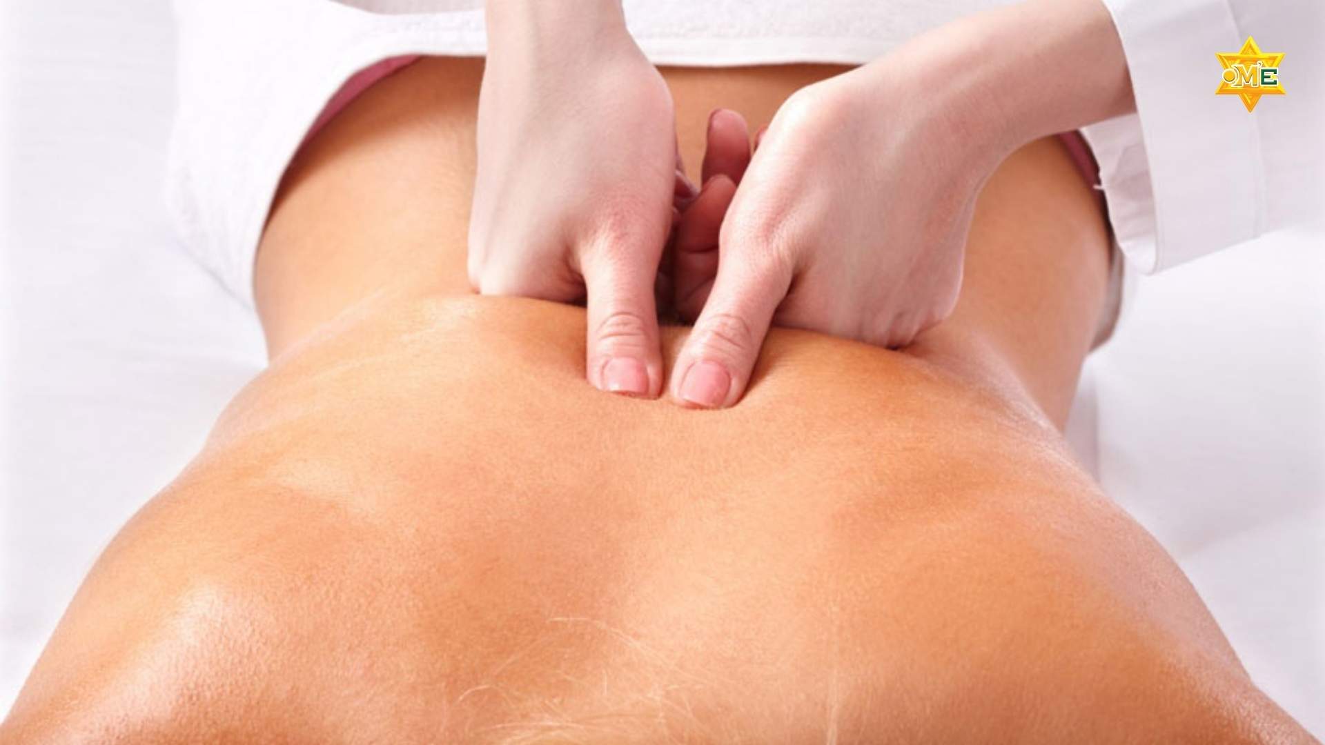 Cách xác định huyệt trên lưng để giảm đau