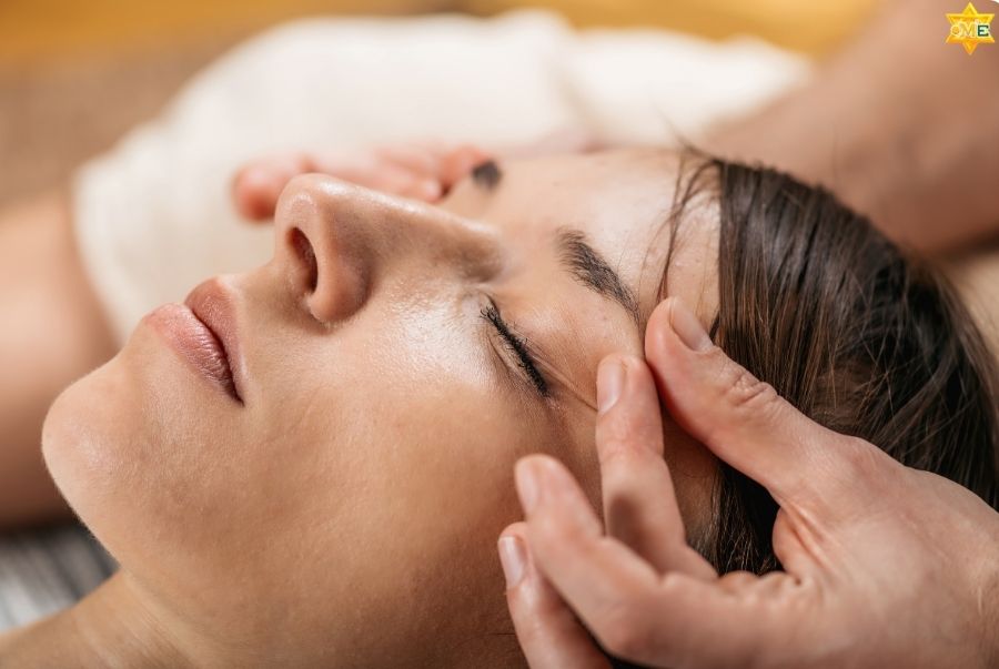 Học xoa bóp bấm huyệt mang lại những lợi ích gì?