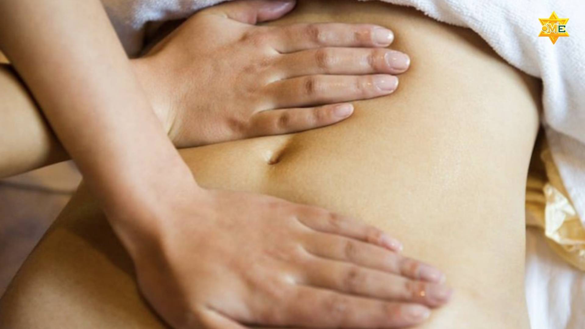 Cách xác định huyệt Trung Quản chuẩn y khoa